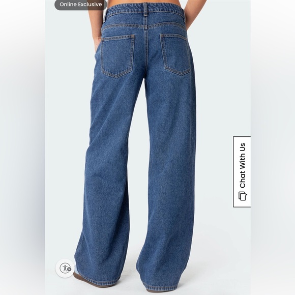 Edikted Raelynn Washed Low Rise Jeans - Picture 3 of 8